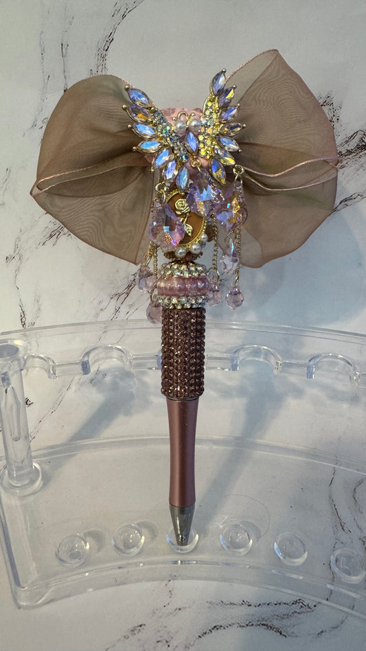 Chandelier Bow